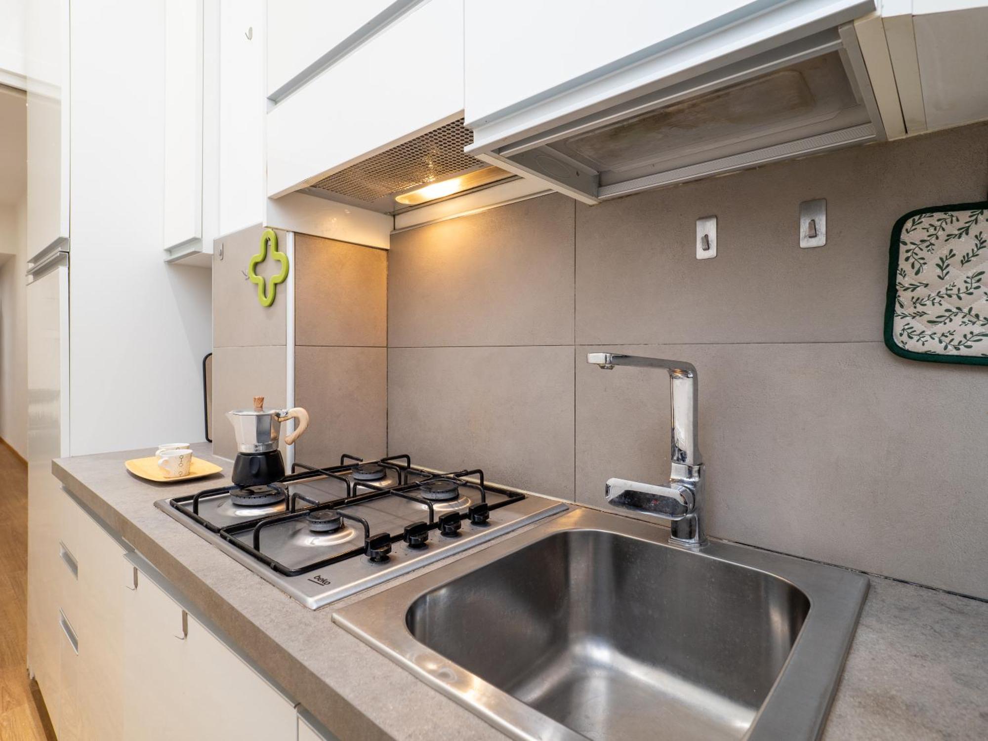 Milano 5 Guests - Modern Apt With Balcony Exteriér fotografie