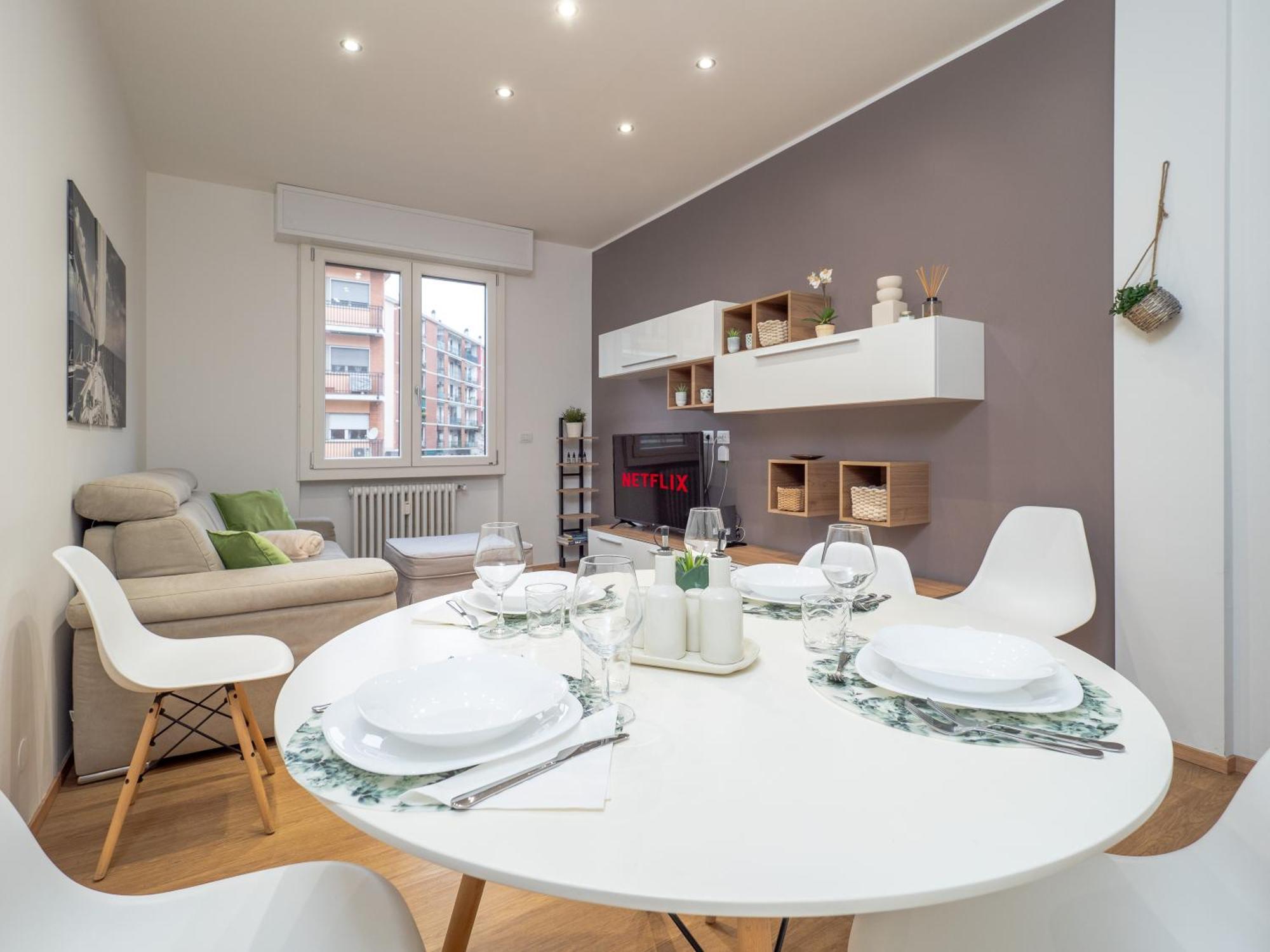 Milano 5 Guests - Modern Apt With Balcony Exteriér fotografie